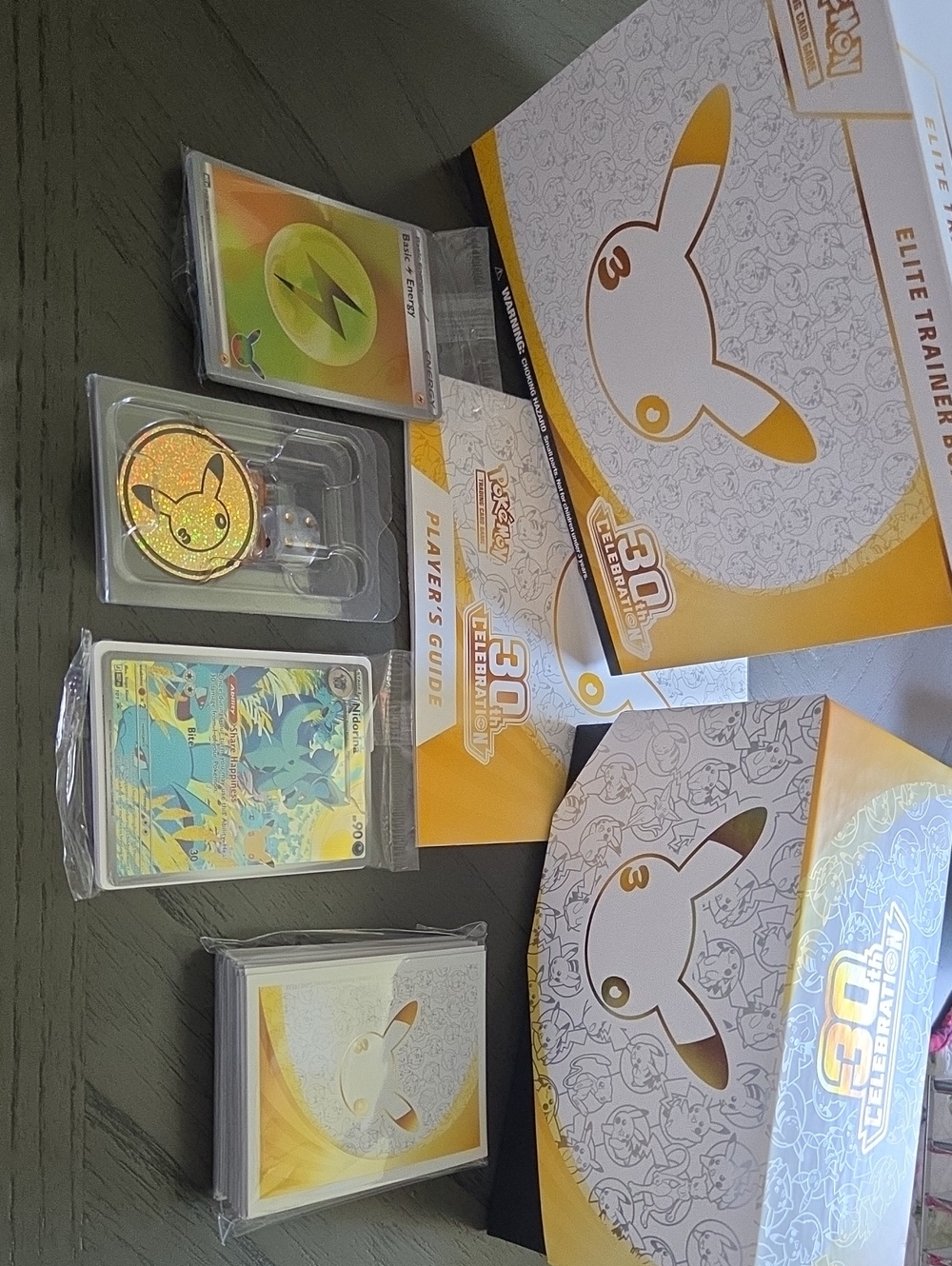 Pokemom 30th Celebration EMPTY ETB